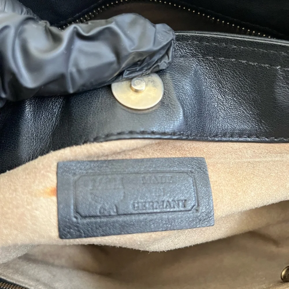 MCM Black Leather Women's Bag - Picture 11 of 14